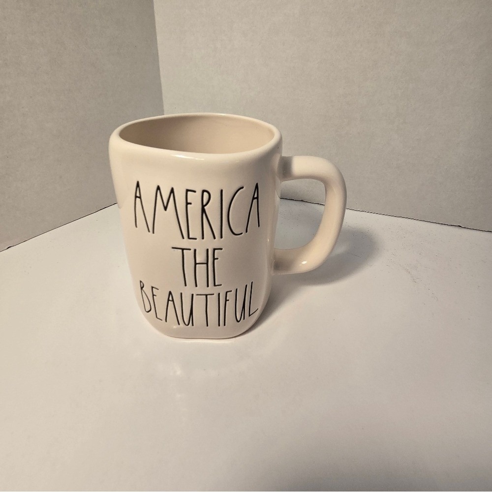 Rae Dunn Cream Mug - America The‎ Beautiful